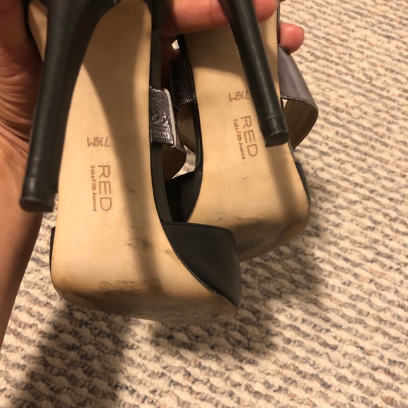 RED Saks Fifth Ave strap heels - Picture 3 of 6